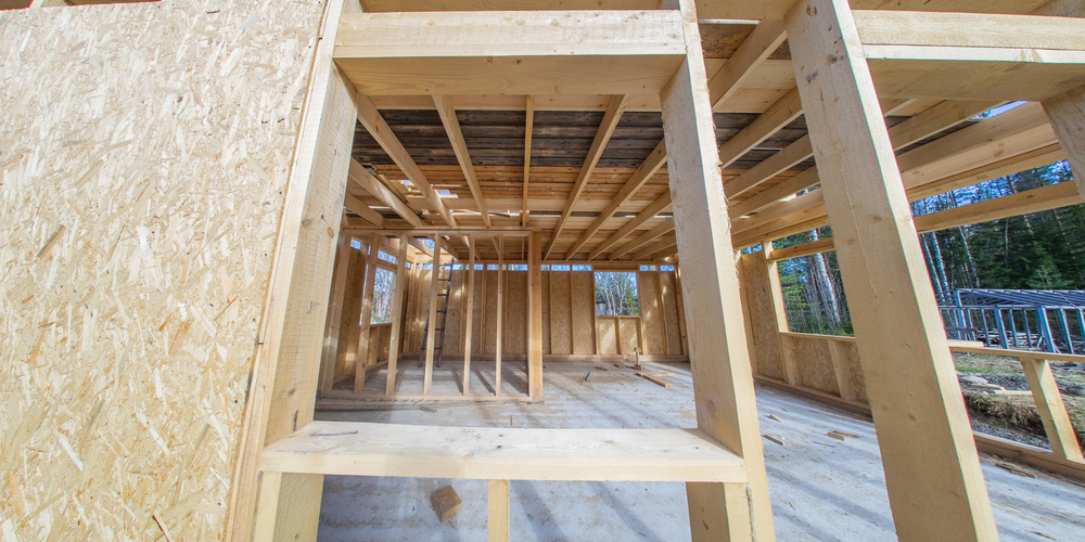 Wood and steel construction methods for multi-family buildings in Iowa